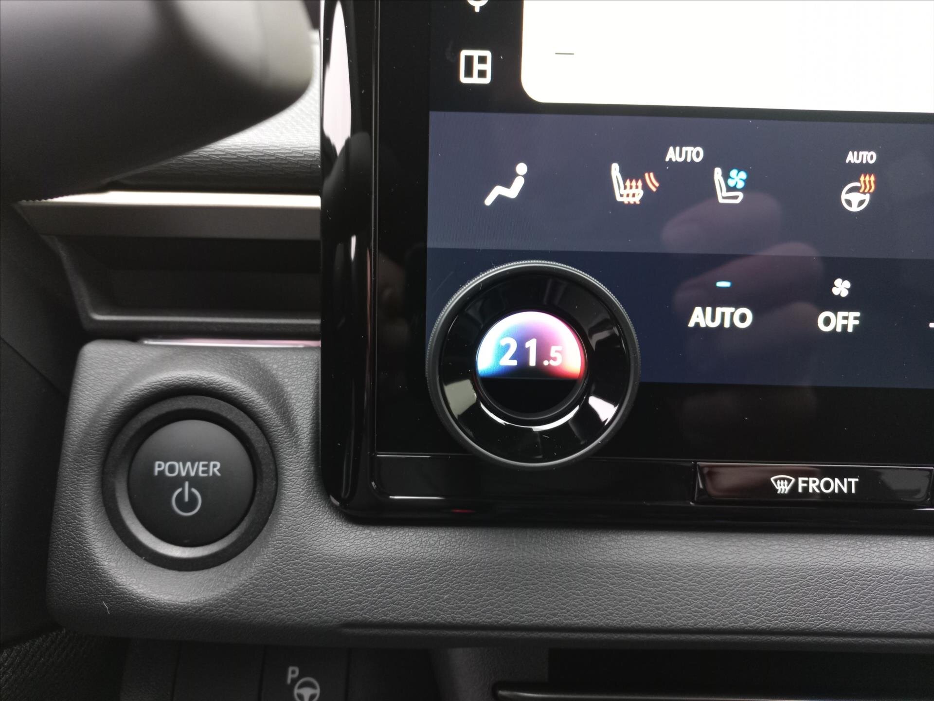 Toyota bZ4X SUV / Terénní 0,0 255 kw