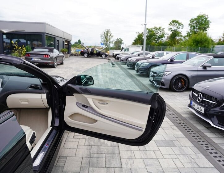 BMW Řada 6 Kabriolet 4,4 l 300 kw