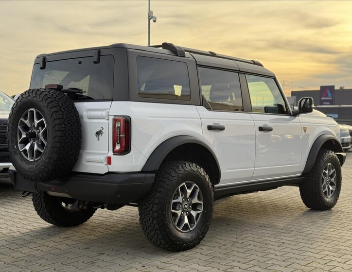 Ford Bronco Ostatní 2,7 l 246 kw