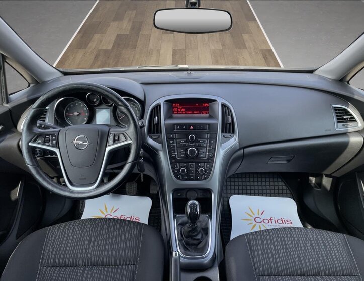 Opel Astra Hatchback 1,6 l 85 kw