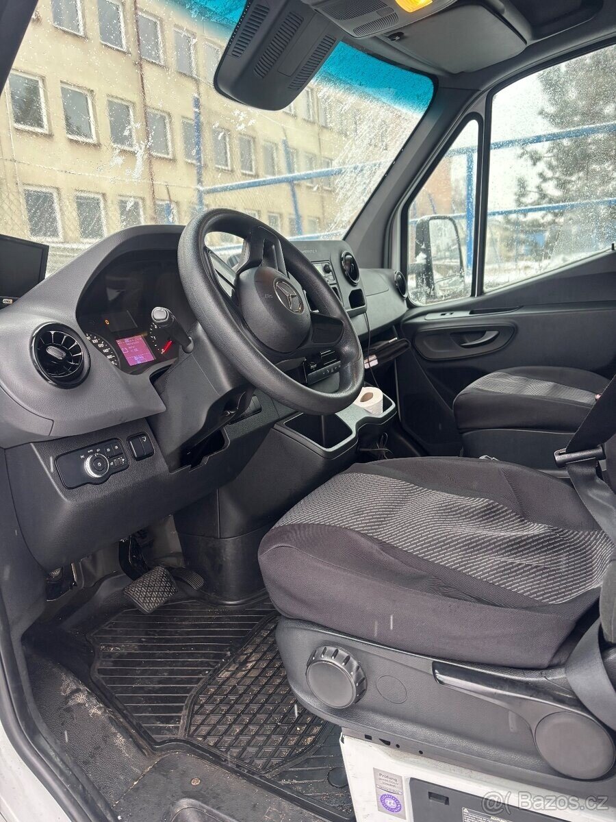 Mercedes-Benz Ostatní Ostatní 0,0 120 kw