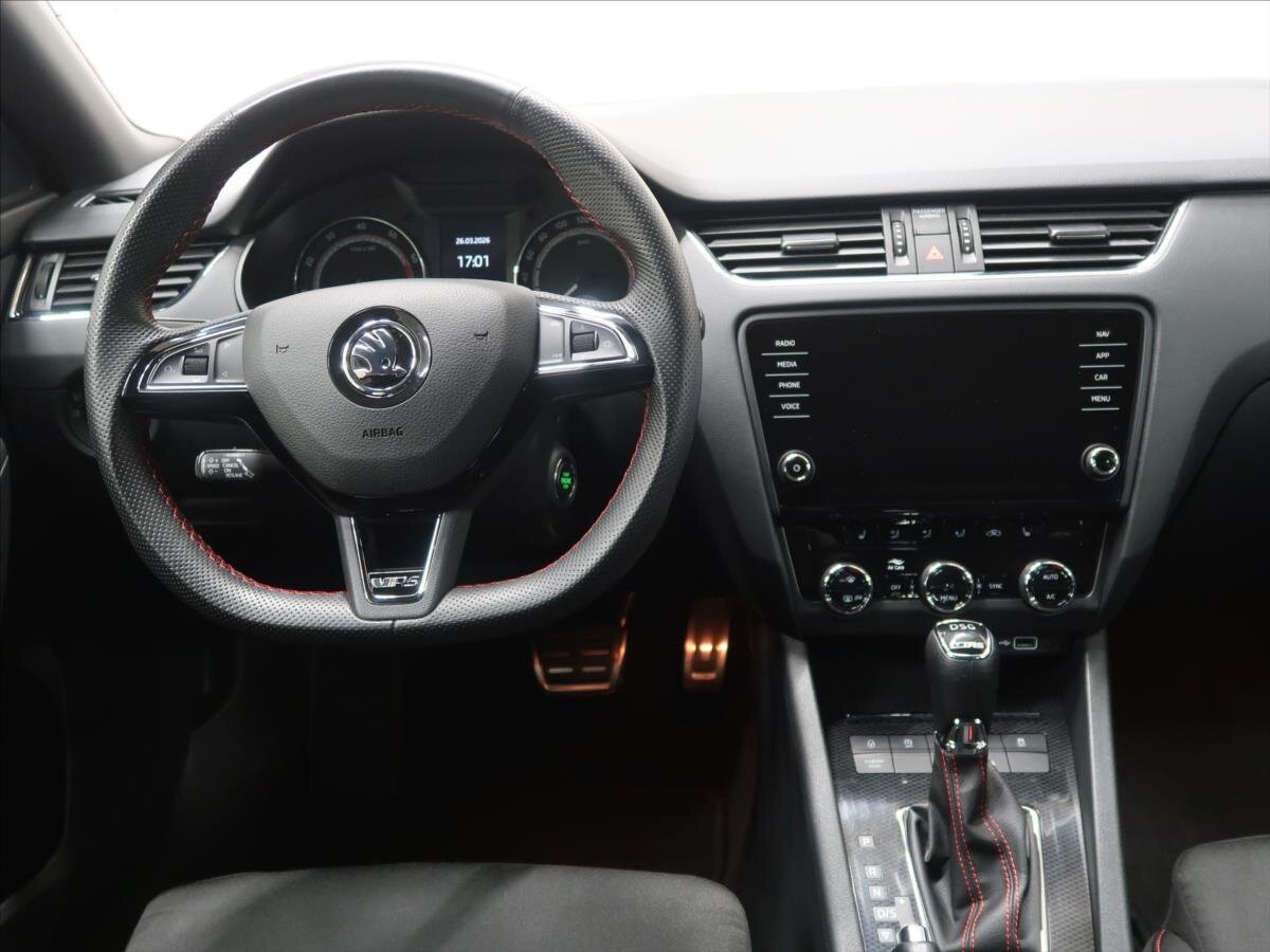 Škoda Octavia Kombi 2,0 l 180 kw