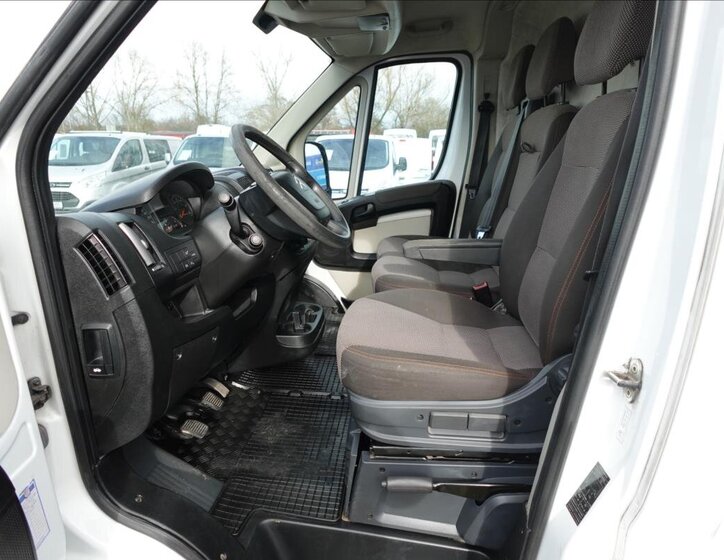 Citroën Jumper Ostatní 2,0 l 120 kw