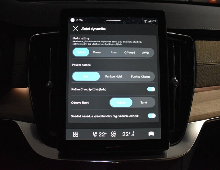 Volvo XC90 SUV / Terénní 2,0 l 335 kw