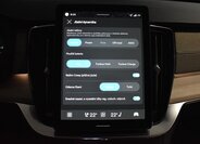 Volvo XC90 SUV / Terénní 2,0 l 335 kw