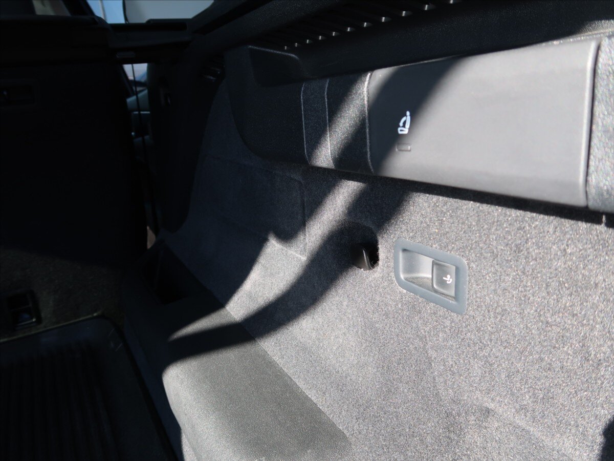 Volkswagen Tayron SUV / Terénní 1,5 l 110 kw