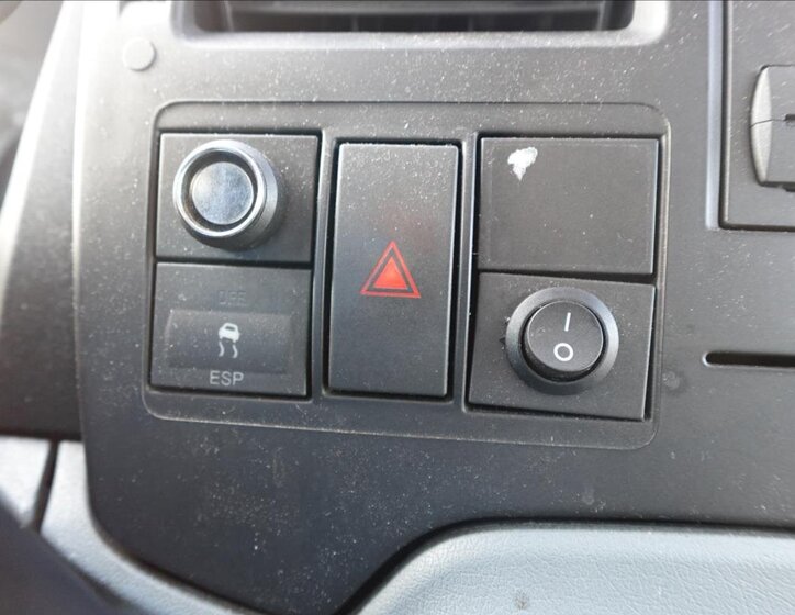 Ford Transit Skříň 2,4 l 85 kw