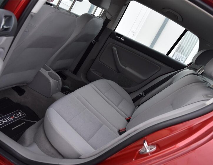 Volkswagen Golf Hatchback 1,9 l 77 kw