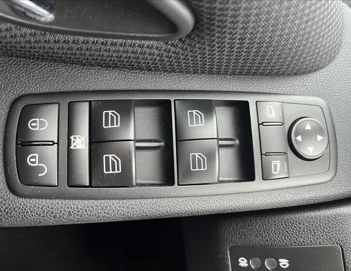 Mercedes-Benz Třídy B 23