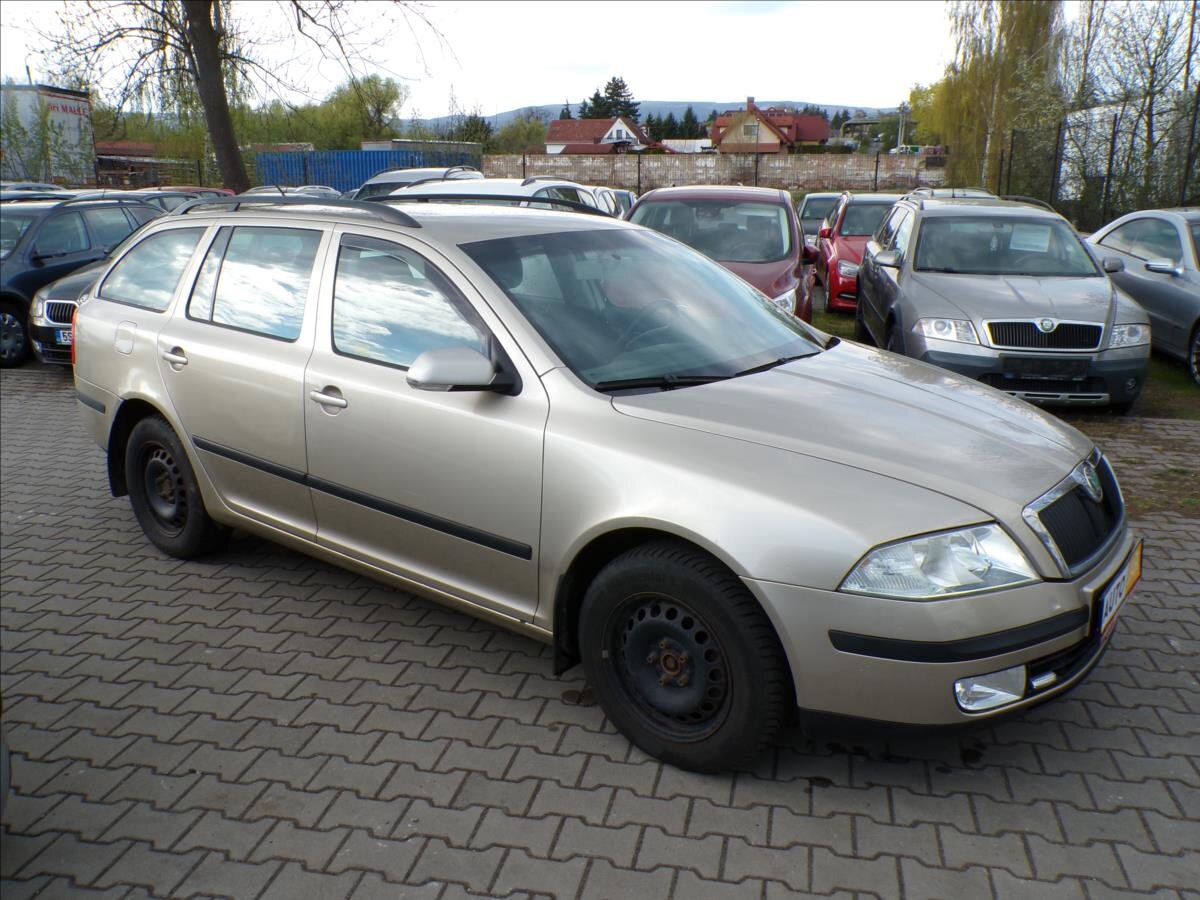 Škoda Octavia Kombi 2,0 l 103 kw