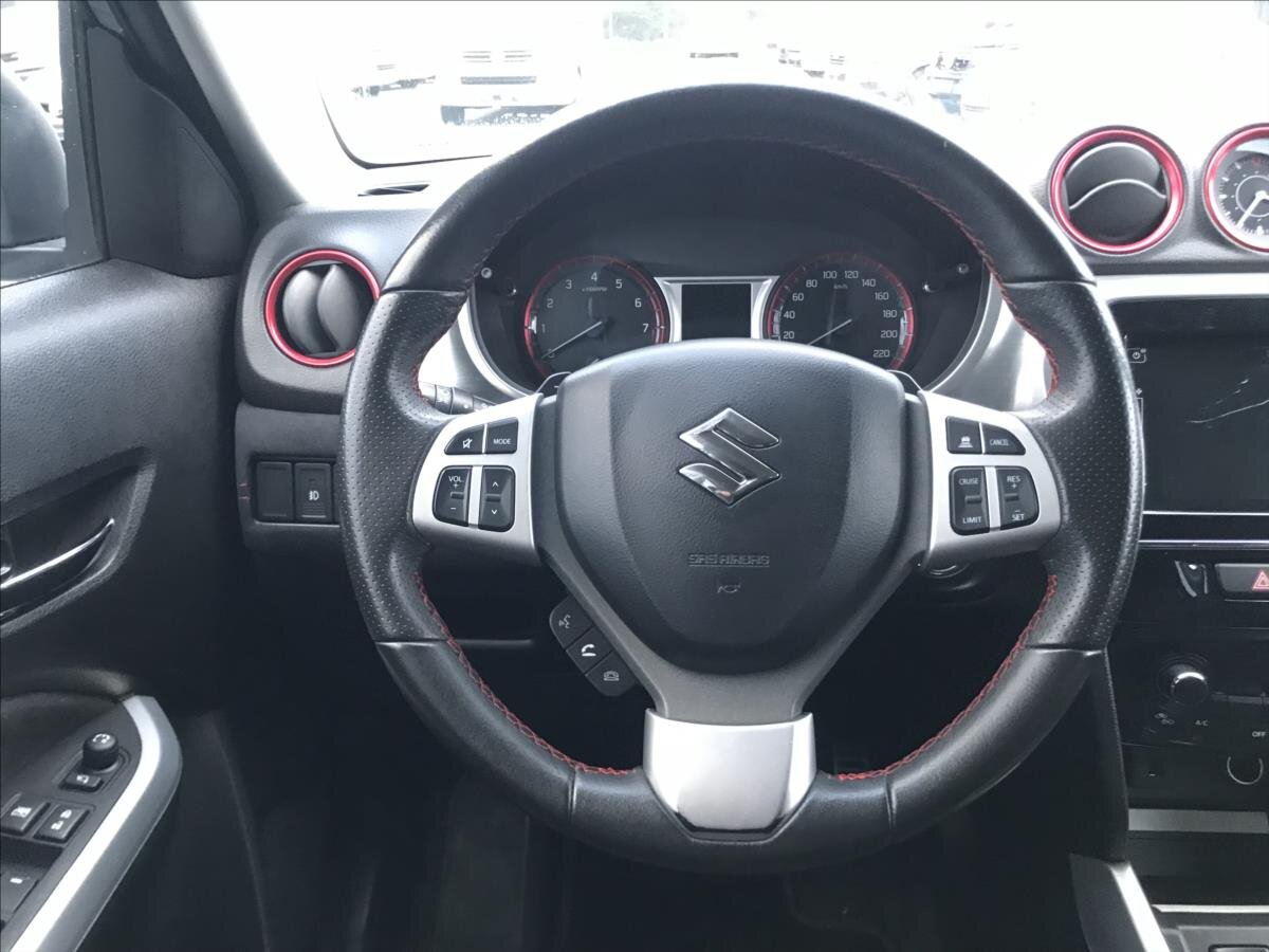 Suzuki Vitara Hatchback 1,4 l 103 kw