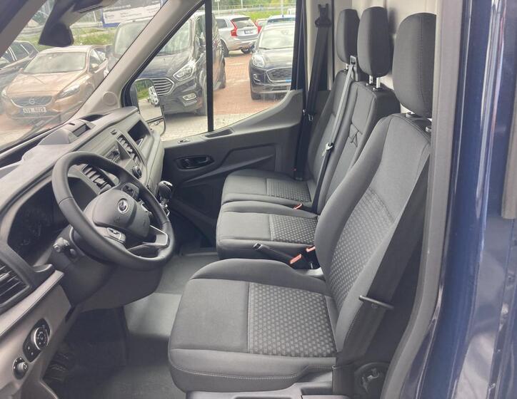 Ford Transit 11