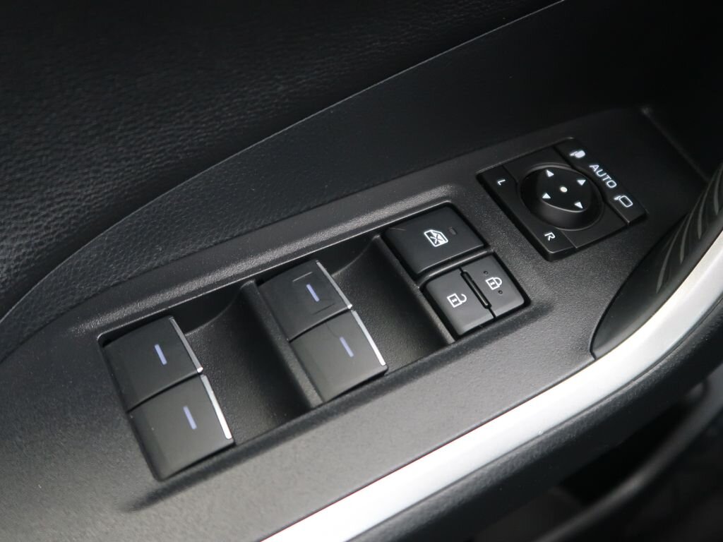 Toyota RAV4 SUV / Terénní 2,5 l 131 kw