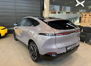 Ostatní Ostatní SUV / Terénní 0,0 358 kw