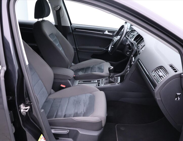 Volkswagen Golf Kombi 1,4 l 90 kw