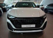 Audi Q8 SUV 3,0 l 210 kw