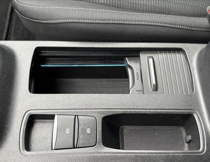 Ford Focus Kombi 999,0 92 kw