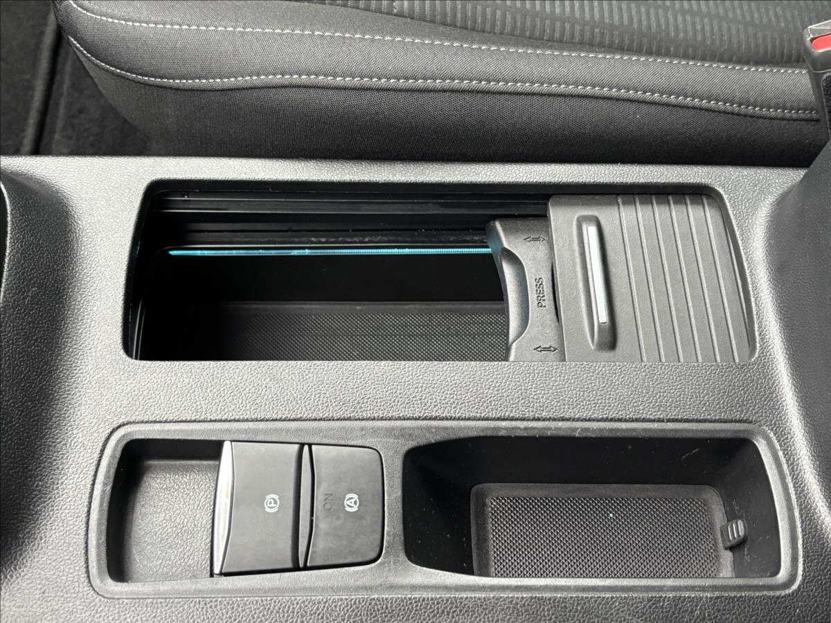 Ford Focus Kombi 999,0 92 kw