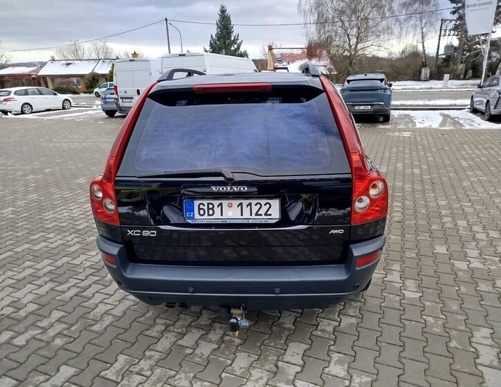 Volvo XC90 SUV / Terénní 2,4 l 136 kw