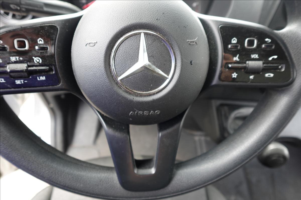 Mercedes-Benz Sprinter Valník 2,0 l 125 kw