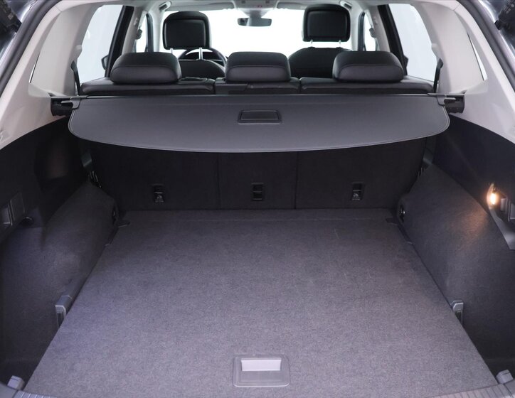 Volkswagen Tiguan Allspace SUV / Terénní 2,0 l 140 kw