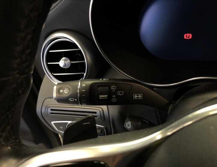 Mercedes-Benz GLC 17