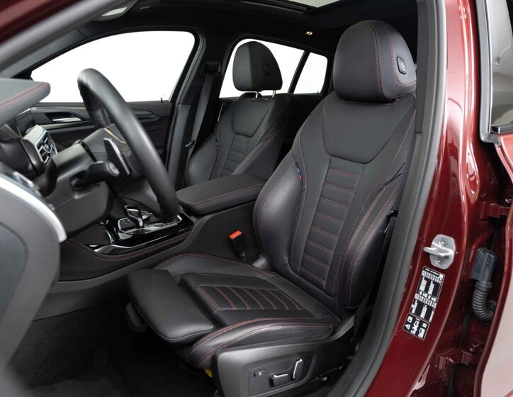 BMW X4 SUV / Terénní 3,0 l 210 kw