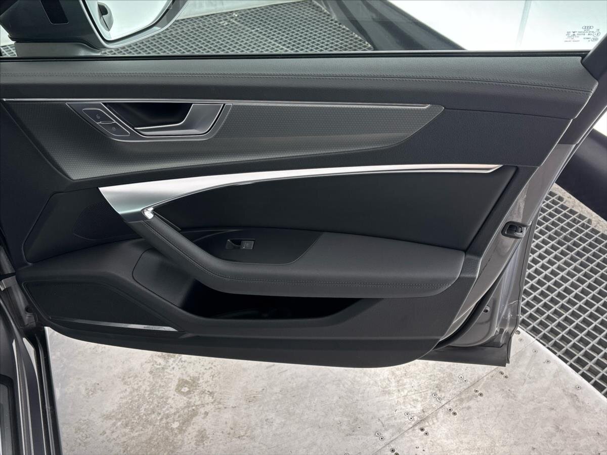 Audi A6 Allroad Kombi 3,0 l 253 kw