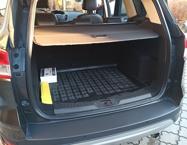 Ford Kuga SUV 0,0 132 kw