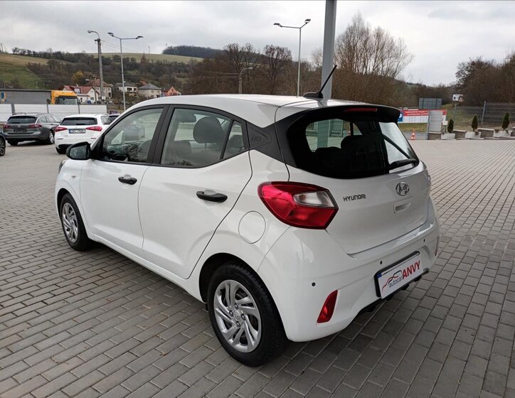 Hyundai i10 Hatchback 998,0 49 kw