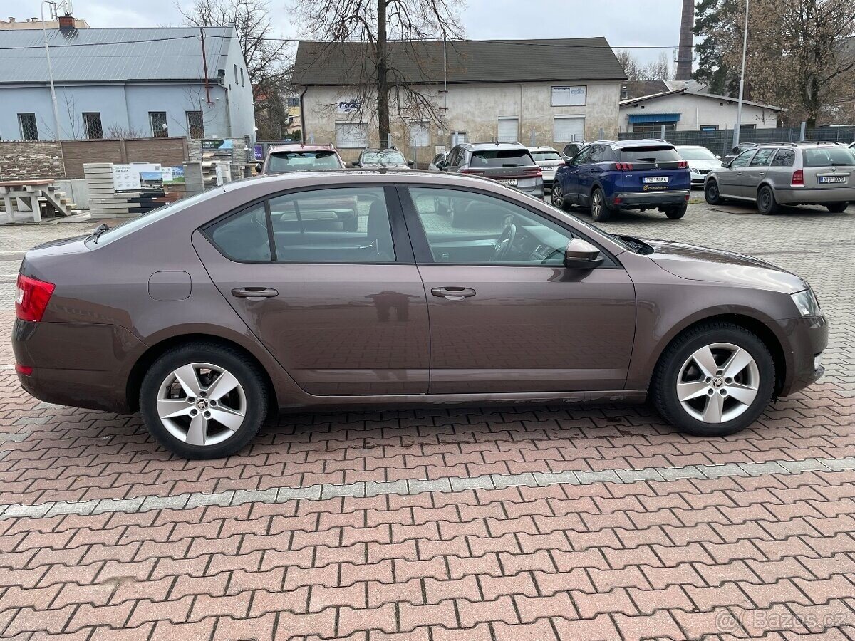 Škoda Octavia Sedan 0,0 77 kw