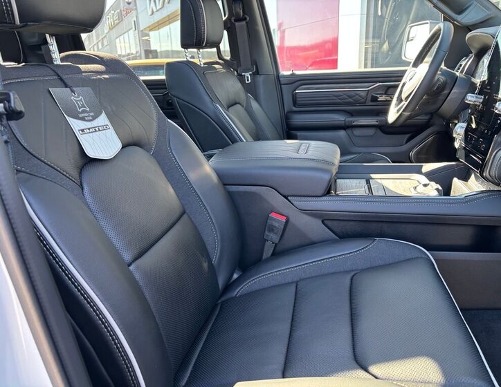 Dodge RAM Pick-up 3,0 l 403 kw