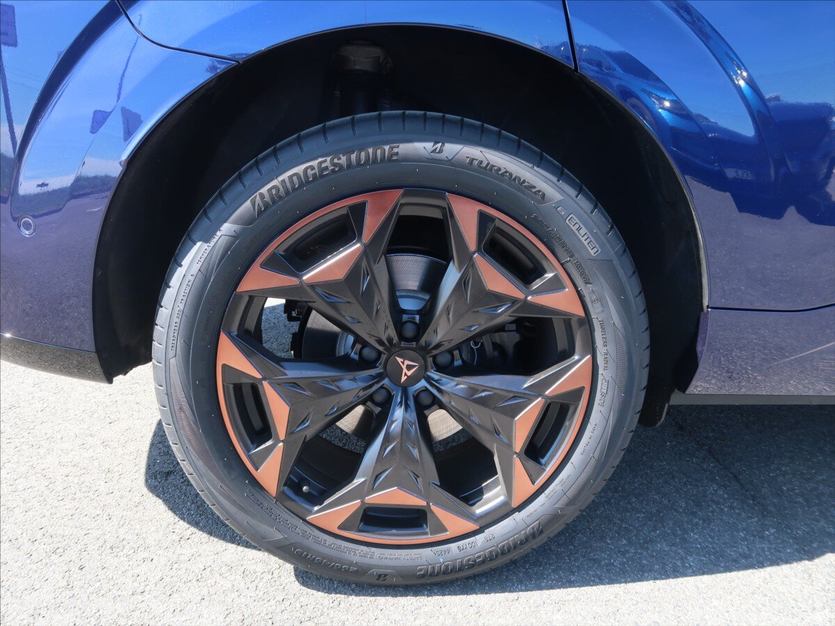Cupra Terramar SUV / Terénní 2,0 l 195 kw