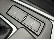 Cadillac SRX SUV 3,0 l 198 kw