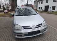 Nissan Almera Tino 2