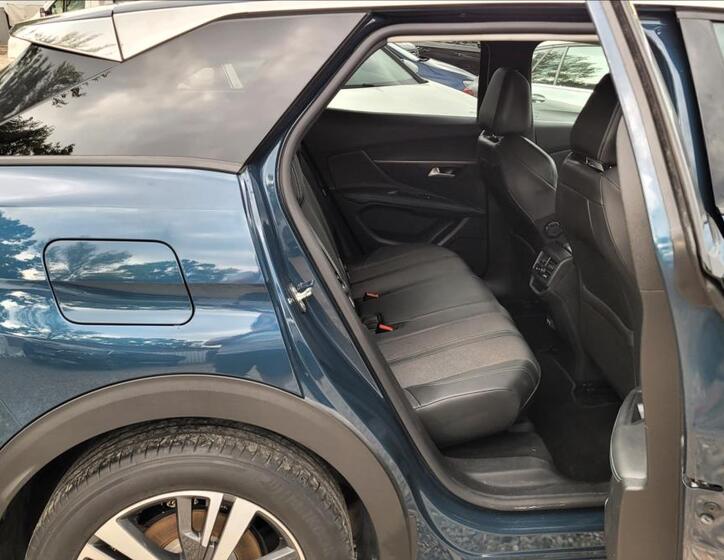Peugeot 3008 16