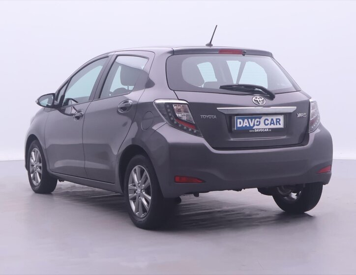 Toyota Yaris Hatchback 998,0 51 kw