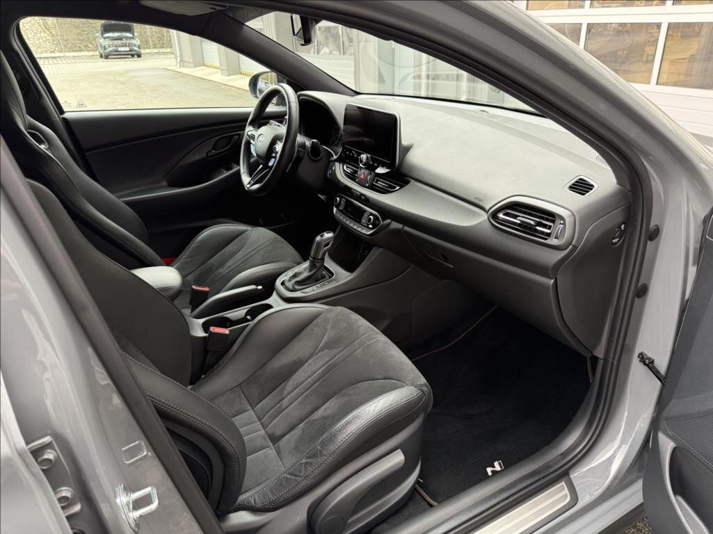 Hyundai i30 Liftback 2,0 l 206 kw