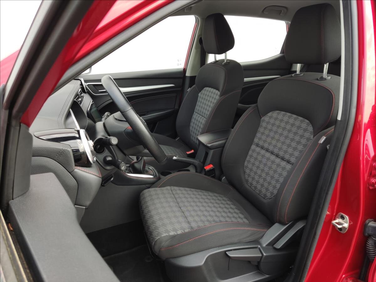 MG ZS SUV / Terénní 1,5 l 78 kw