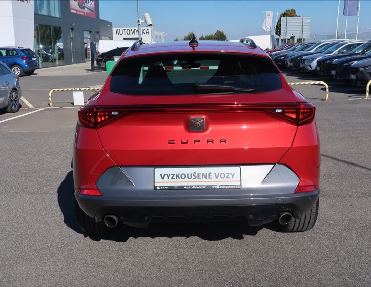 Cupra Formentor SUV 2,0 l 180 kw