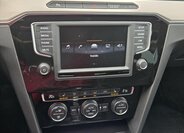 Volkswagen Passat Sedan / Limuzína 2,0 l 110 kw