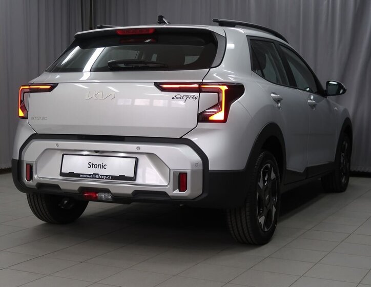 KIA Stonic Hatchback 998,0 74 kw