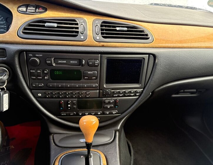 Jaguar S-Type Sedan 3,0 l 175 kw