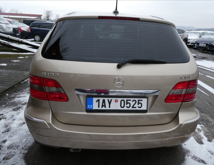 Mercedes-Benz Třídy B Hatchback 2,0 l 80 kw