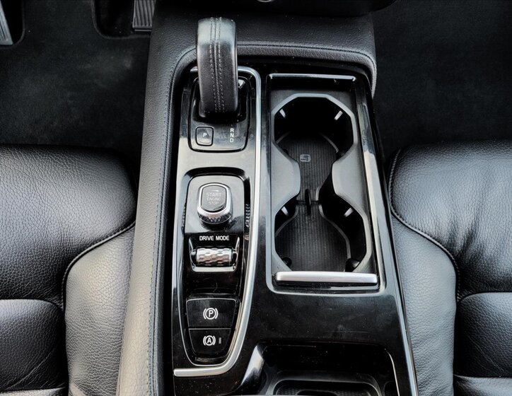 Volvo V60 Kombi 2,0 l 251 kw