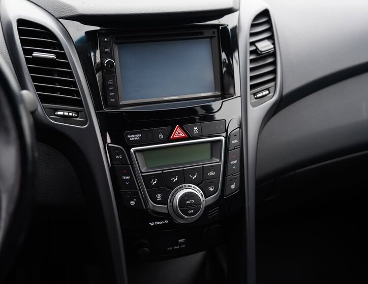 Hyundai i30 Kombi 1,6 l 99 kw