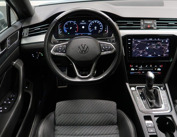 Volkswagen Passat Kombi 2,0 l 147 kw