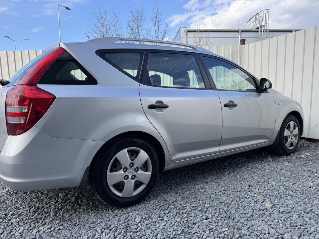 KIA Ceed Kombi 1,4 l 80 kw