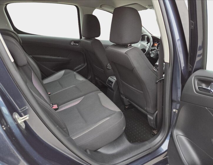 Peugeot 308 Hatchback 1,6 l 88 kw