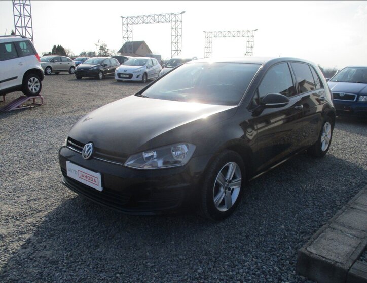 Volkswagen Golf Hatchback 1,2 l 77 kw